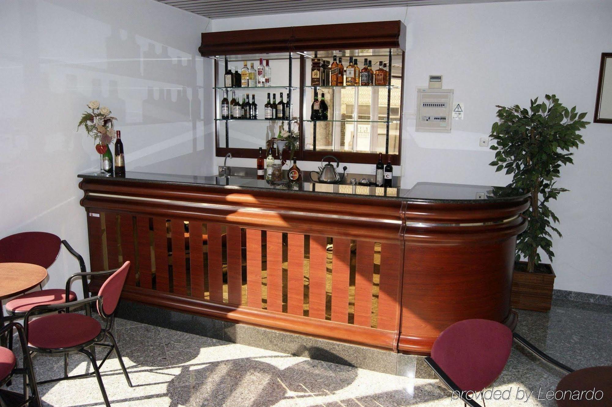 Hotel Comendador Bombarral Restaurang bild